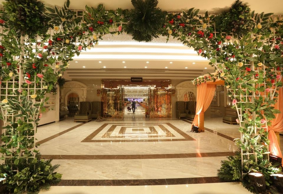 هتل اسکای لاید گرند دهلی